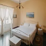Piazza Argento לינה וארוחת בוקר