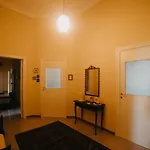 Piazza Argento לצ'ה