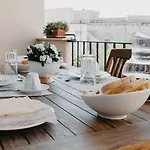 Piazza Argento לינה וארוחת בוקר 4*