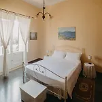 Piazza Argento לינה וארוחת בוקר 4*