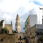 Piazza Argento לינה וארוחת בוקר 4*