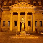 Piazza Argento 4*