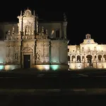 Piazza Argento לינה וארוחת בוקר 4*