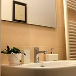 לינה וארוחת בוקר Piazza Argento