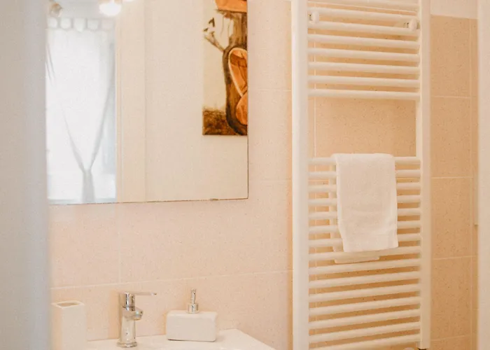 Piazza Argento 4* לצ'ה