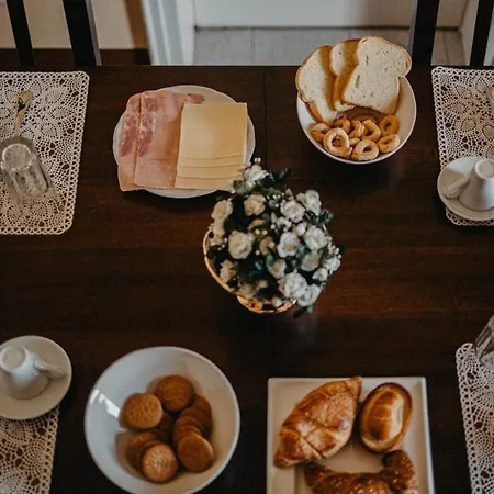 ピアッツァ アルジェント ベッド・アンド・ブレックファスト