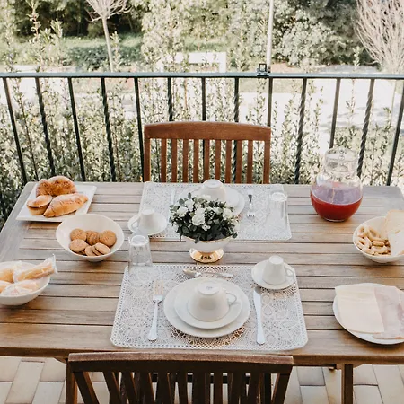 Piazza Argento Bed and Breakfast 4*